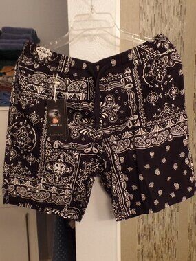 CACTUS MAN Ricky Singh Men's Shorts - NWT - Medium